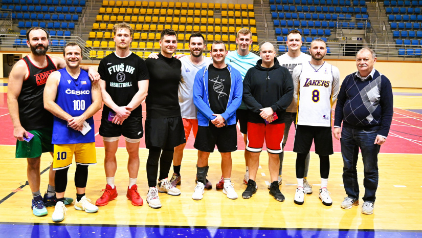 Vianočný turnaj 3×3: Tropici a Mičigen ovládli svoje kategórie