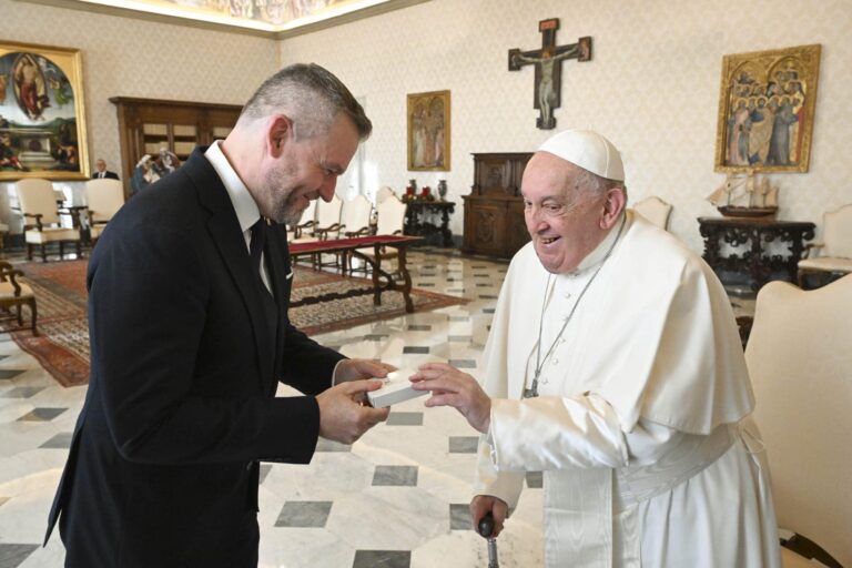 Prezident Peter Pellegrini na audiencii u pápeža Františka. Zdroj foto: Facebook Peter Pellegrini