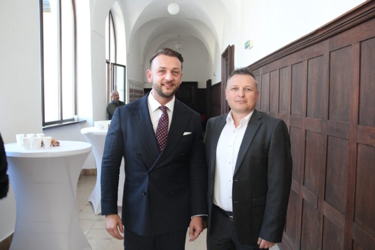 ZDROJ: FB Luciana Hoptová, Ondrej Mudry