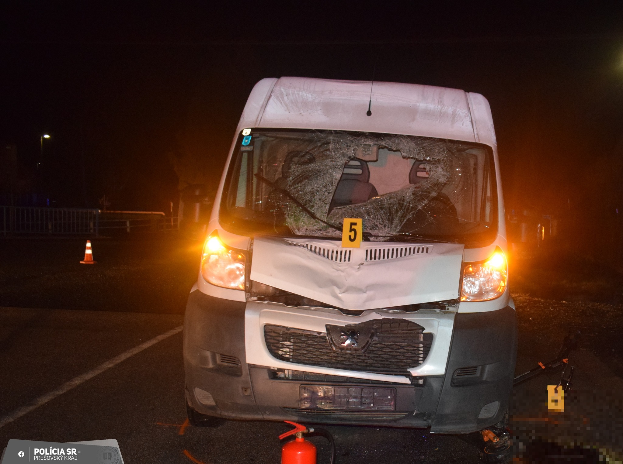 Nehoda sa žiaľ skončila tragicky. Zdroj foto: Facebook Polícia SR - Prešovský kraj