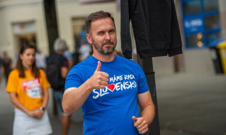 ZDROJ: FB hnutie SLOVENSKO