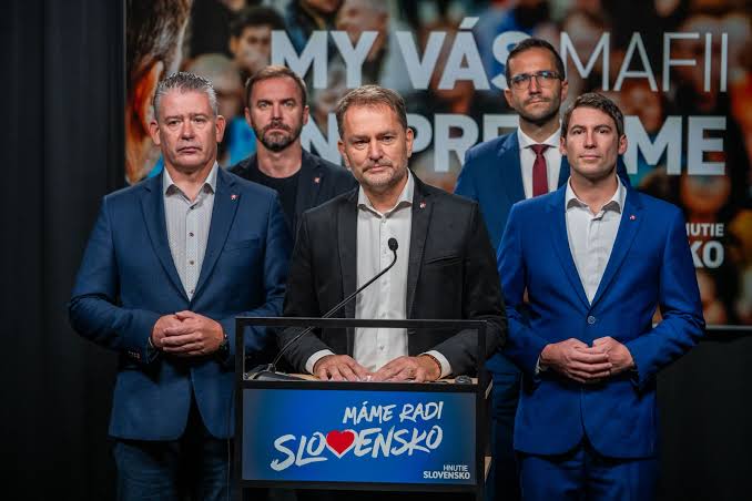 ZDROJ: FB hnutie SLOVENSKO